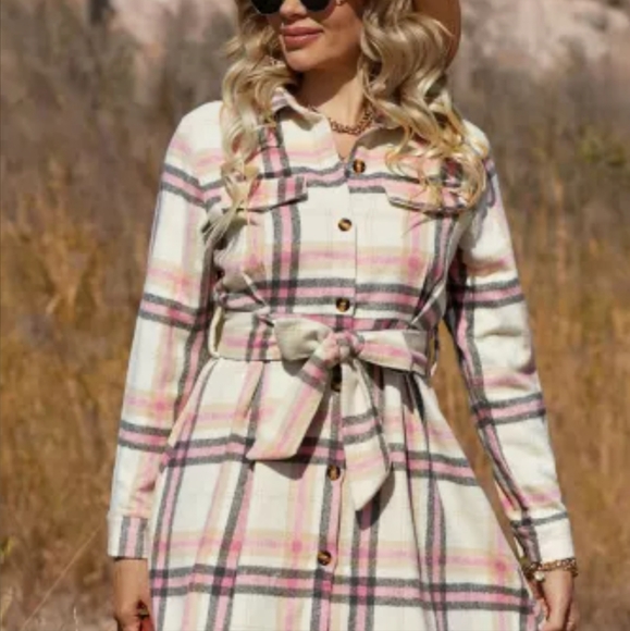 New plaid shirt dress - Picture 10 of 16